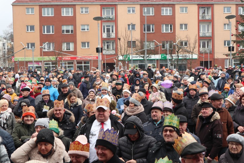 W całym regionie odbywają się dziś tradycyjne orszaki. 6...