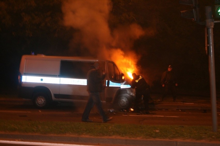 Wypadek radiowozu i taksówki na Szczecinskiej
