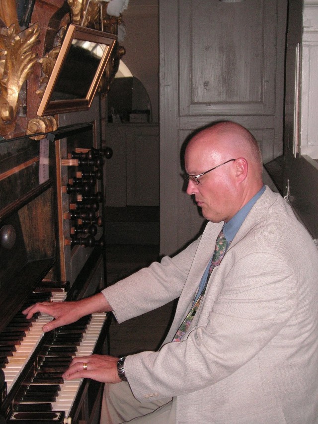 Podczas kolejnego Staromiejskiego Koncertu Organowego w farze zagra ceniony szwedzki wirtuoz Nils Larsson