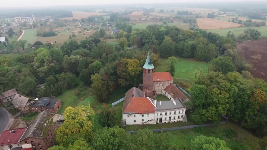 Zamki i pałace Opolszczyzny. Czy wiedzieliście, że na zamku w Karłowicach jeszcze 100 lat temu funkcjonował browar?