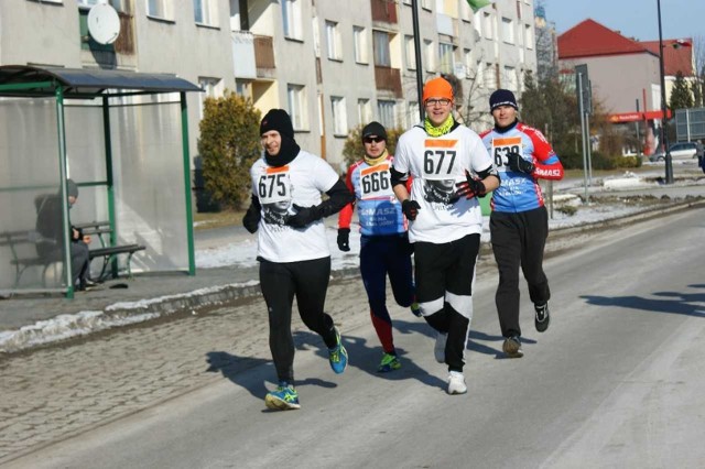 160 biegaczy wzięło udział w VI edycji Biegu Pamięci Żołnierzy Wyklętych „Tropem Wilczym”. Wydarzenie miało miejsce w Wysokiem Mazowieckiem.