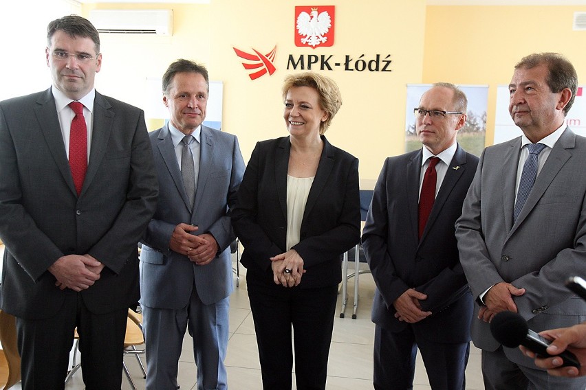 MPK Łódź podpisało umowę z Solarisem. Wynajmą 40 autobusów na 10 lat [ZDJĘCIA]