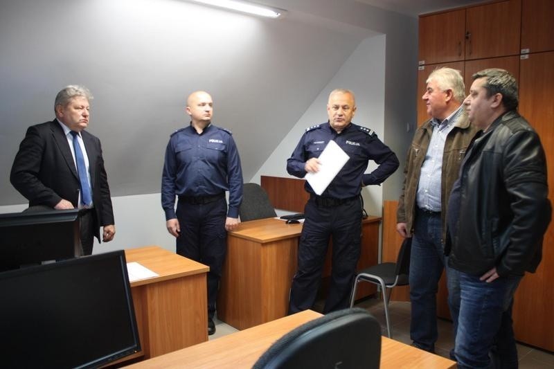 Policjanci z Chełmka mają teraz lepsze warunki do pracy na swoim komisariacie