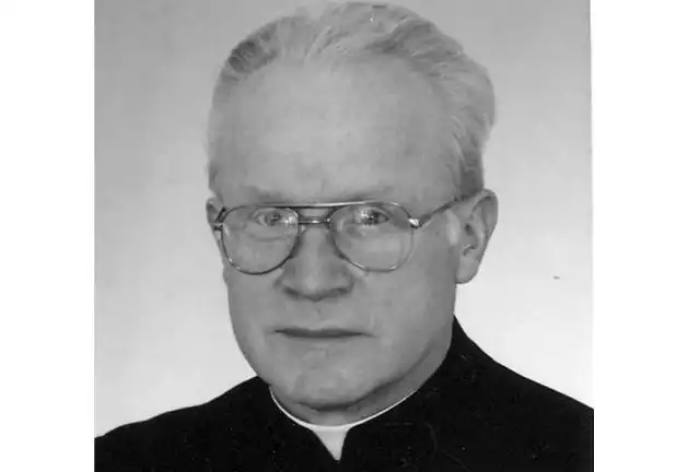 Zmarł ksiądz prałat Marian Molga, kt&oacute;ry ukończył Wyższe Seminarium Duchowne w Sandomierzu. Miał 85 lat.