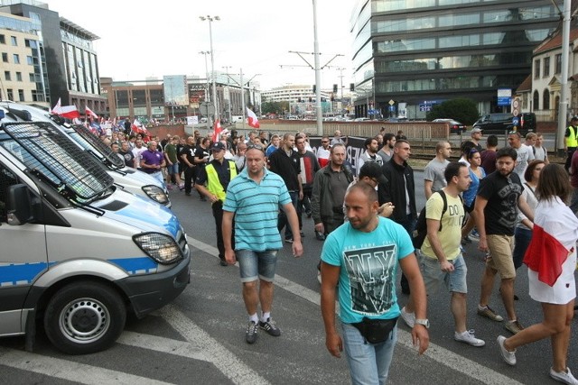 Marsz przeciwko przyjmowaniu imigrantów we Wrocławiu, 19.09.2015