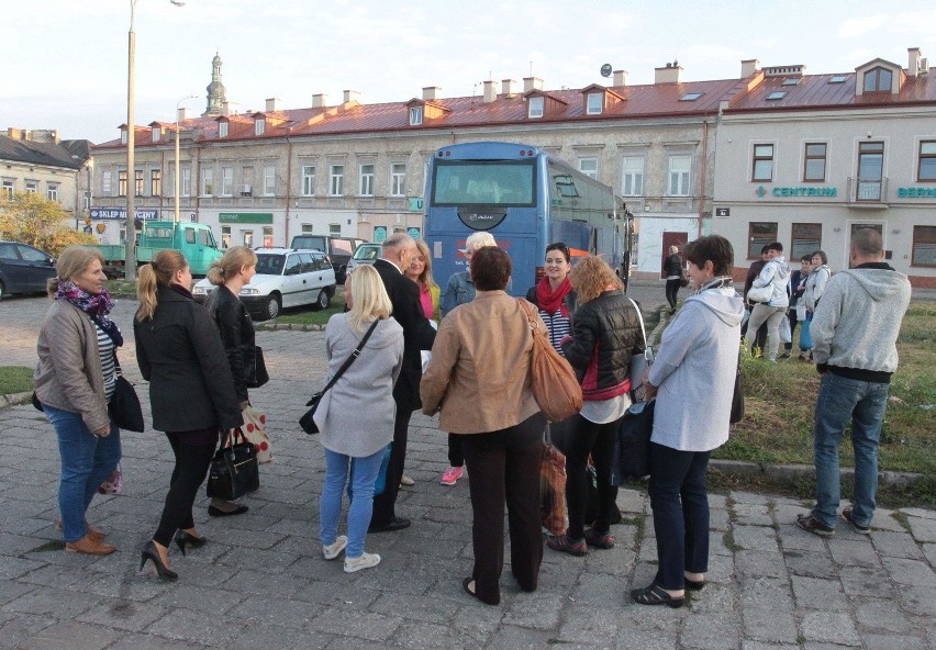 Pielęgniarki z Radomia pojechały na ogólnopolski protest do Warszawy. Walczą o podwyżki (zdjęcia, video)