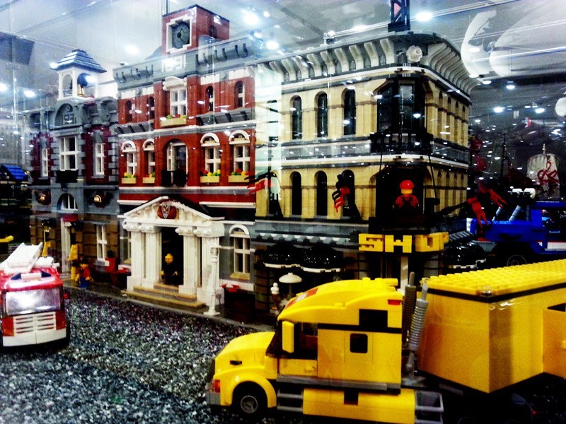 Mobilna wystawa klocków LEGO już we Wrocławiu!