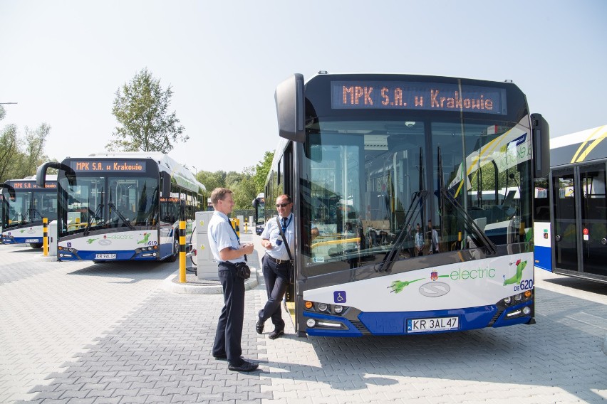 Kraków. Miasto ma kupić 153 autobusy elektryczne. Potrzebuje pomocy Unii Europejskiej