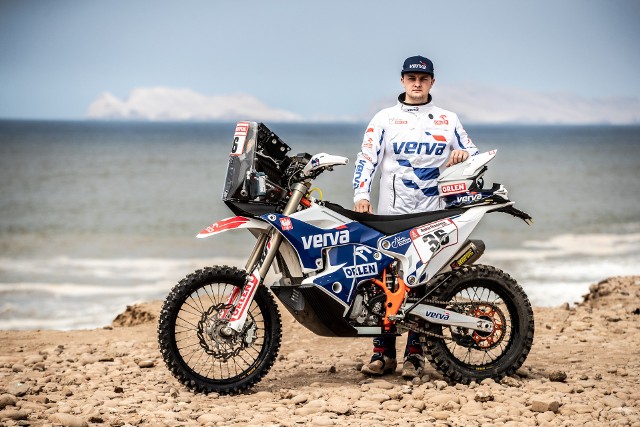 Maciej Giemza rok temu zakończył Dakar na 24. miejscu.