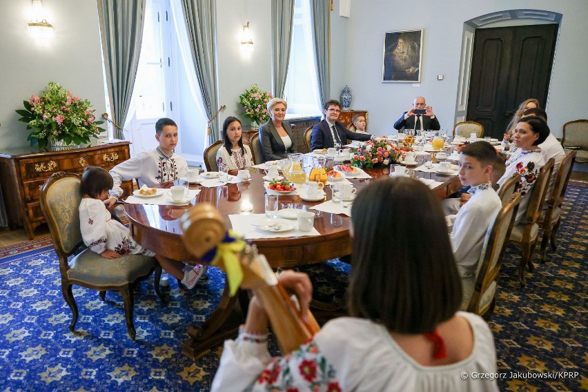 Mieszkająca w Kolbuszowej rodzina Karakevic z Ukrainy, z...