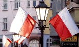 Flagi z okazji Dnia Niepodległości ozdabiają lubuskie miasta