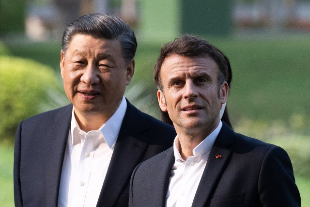 Xi Jinping najwyraźniej oczarował Emmanuela Macrona. Jakie interesy się za tym kryją?