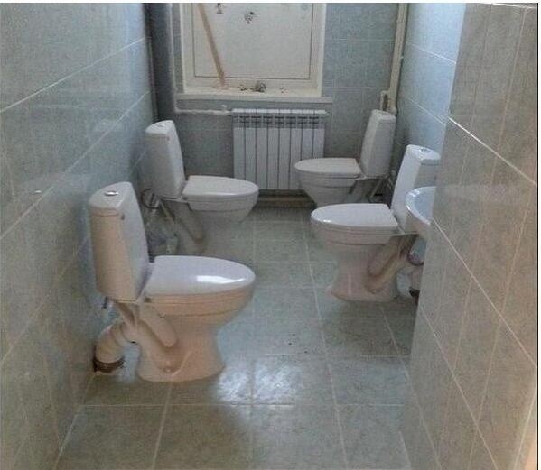 Absurdy Soczi, czyli podwójne toalety i pisuary,...
