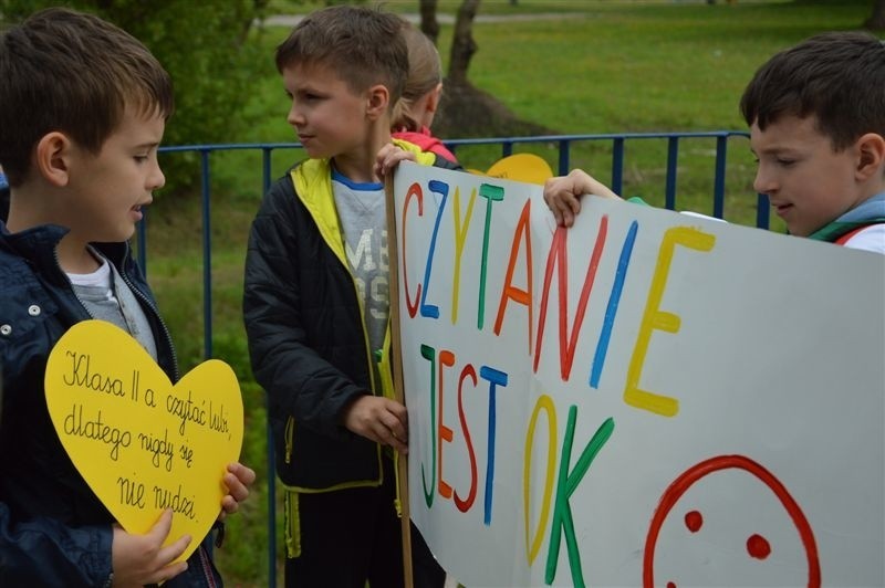 Mole książkowe paradowały po Wyszkowie (zdjęcia)