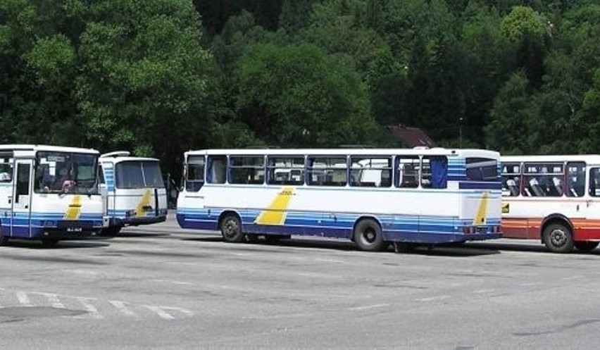 Powiat ostrowski. Rozkłady jazdy autobusów z gmin do Ostrowi i z powrotem [AKTUALIZACJA]