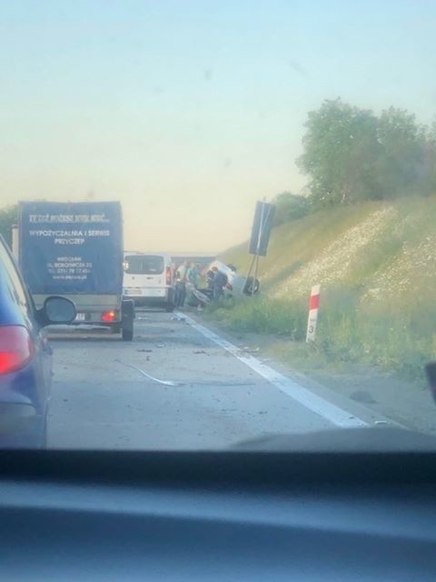 Śmiertelny wypadek na A4. Autostrada w kierunku Wrocławia całkowicie zablokowana 