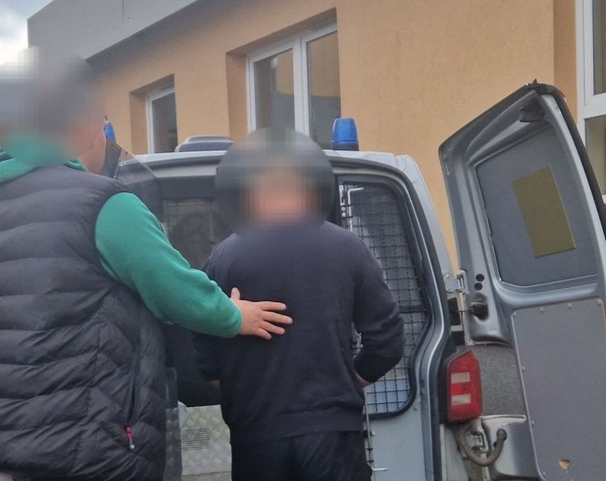 Włamanie do domku letniskowego na terenie gminy Karniewo. Włamywacze są już w rękach policji