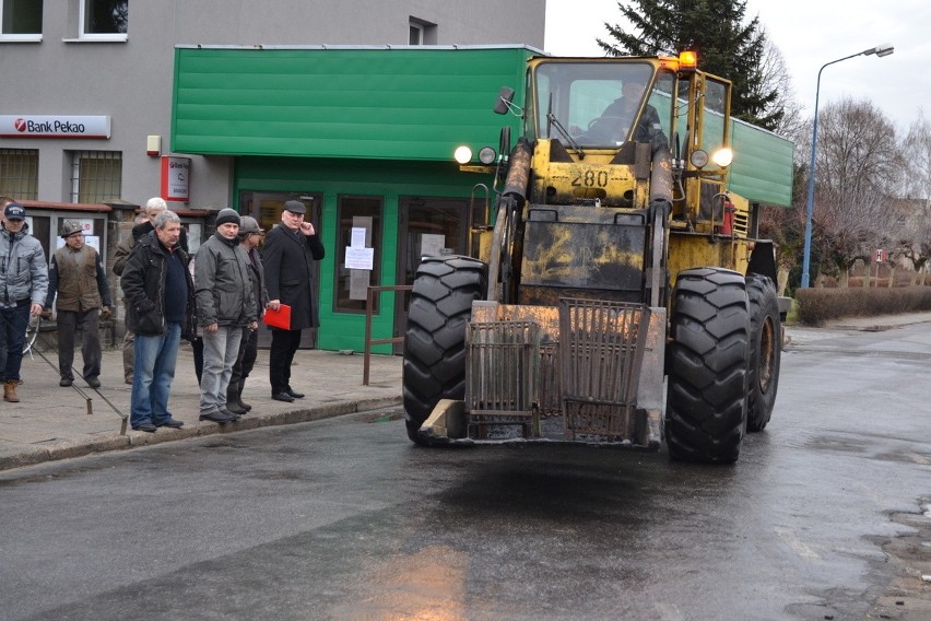 Strajk na Śląsku: miasteczko namiotowe przed kopalnią...