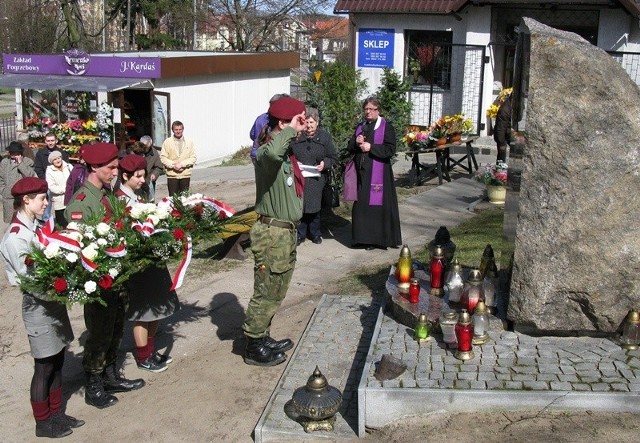 Rok po tragedii w Smoleńsku - obchody w Miastku