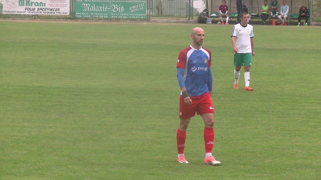 Łukasz Stasiak zdobył 32 bramki w tym sezonie i został królem strzelców.