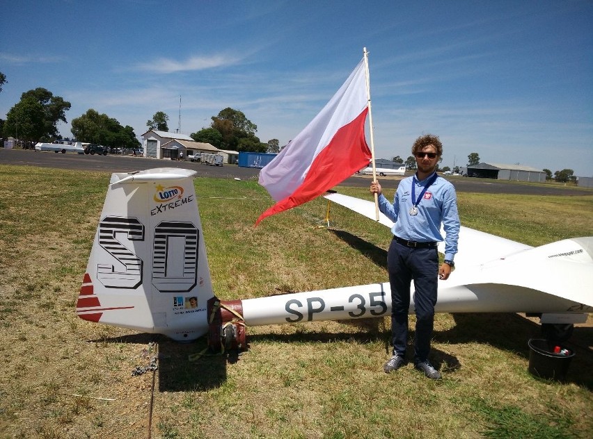  Jan Jawornik z Aeroklubu Kieleckiego ze srebrem mistrzostw świata juniorów
