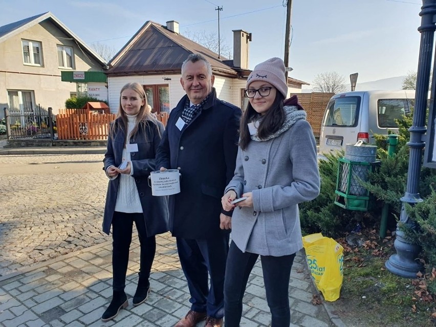 Rekordowe zbiórki na odnowę nekropolii w Nowym i Starym Sączu [ZDJĘCIA]