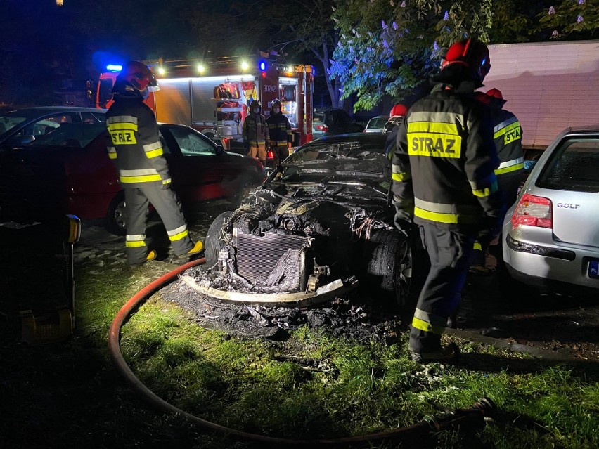 Pożar bmw w Opolu.