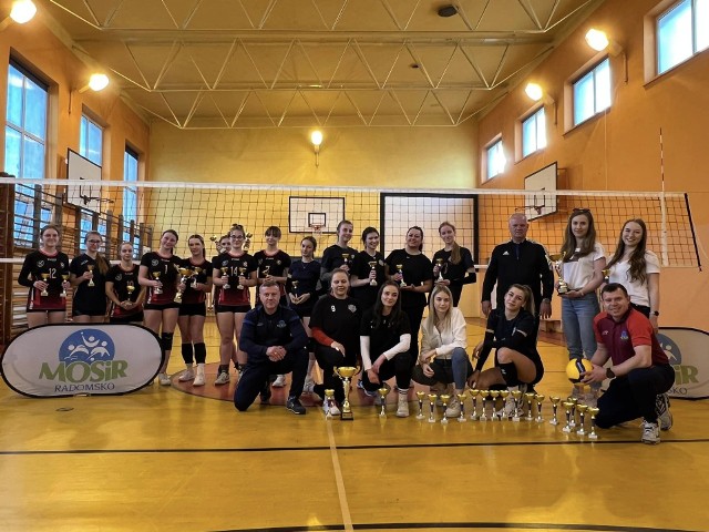 METPRIM Volley II Radomsko mistrzem kobiecej Amatorskiej Ligi Piłki Siatkowej MOSiR w Radomsku