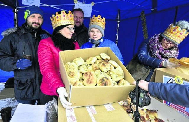 6 stycznia kupisz szczodraki na placu Bartosza Głowackiego oraz przy kościołach na Dzikowie, Mokrzyszowie, Sobowie, Zakrzowie i Miechocinie