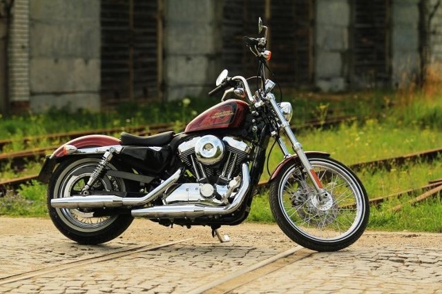 Test Harley-Davidson Seventy-Two - zdjęcia