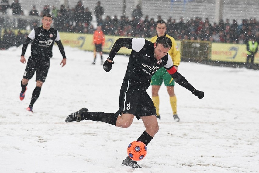 Drutex-Bytovia Bytów - Tur Turek 2:0