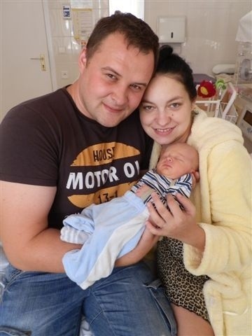 Nikodem, syn Anny i Konrada Cieślaków z Przasnysza, urodził się 13 lipca o godz. 3.00. Ważył 2650 g, mierzył 52 cm. To pierwsze dziecko państwa Cieślaków.
