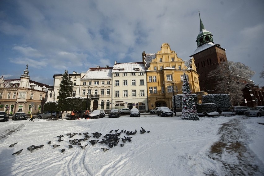 Zima 2021 w Białogardzie. Zobacz zdjęcia miasta pokrytego...