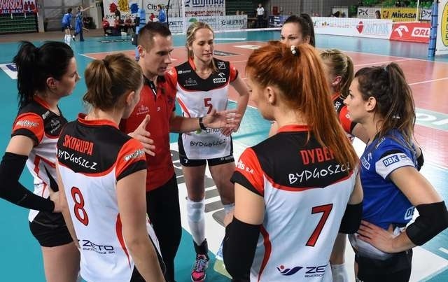 Łuczniczka Pałac – Chemik Police siatkówkaŁuczniczka Pałac – Chemik Police siatkówka