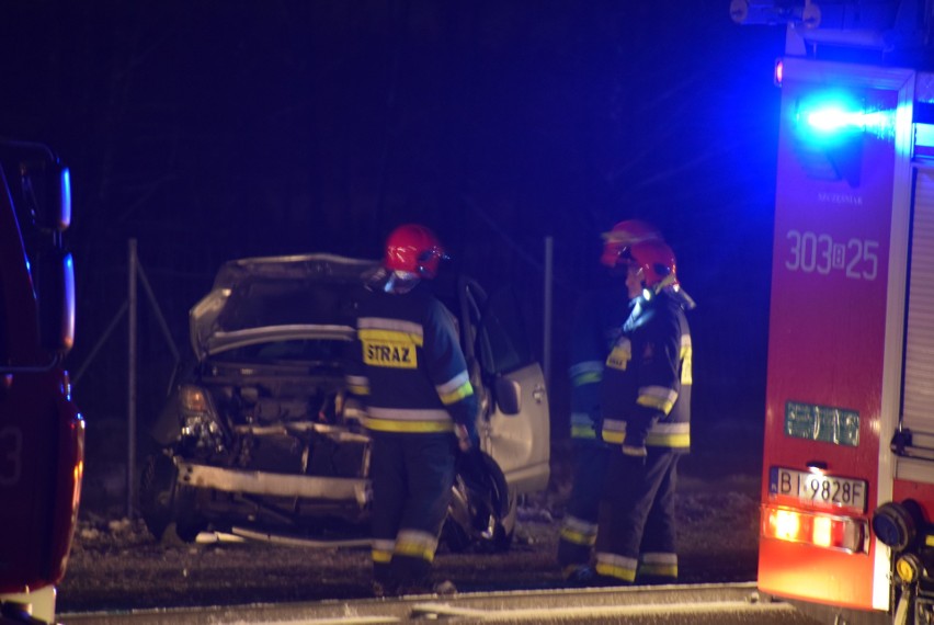 Wypadek na S8 na odcinku Choroszcz - Porosły. Droga w kierunku Białystok całkowicie zablokowana. Jedna osoba ranna