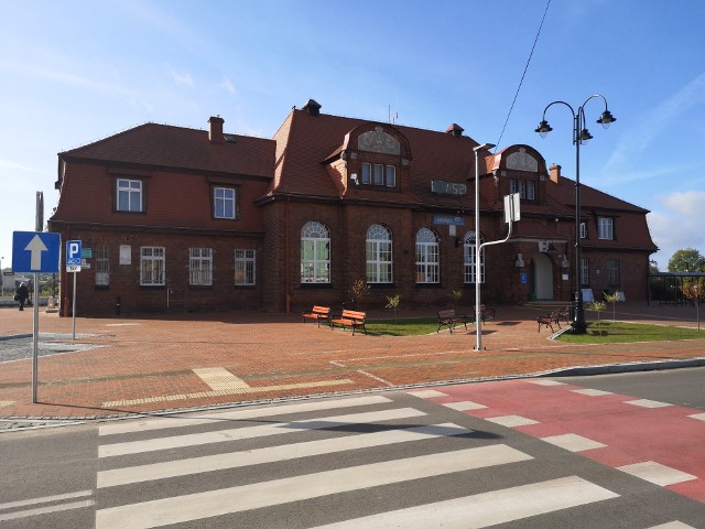 Dworzec PKP w Tucholi jest zrewitalizowany z unijnych funduszy