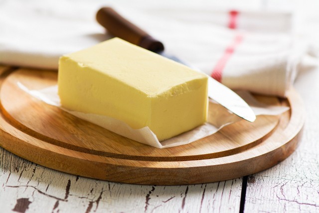 Margaryny jako zamiennik masła to opcja bezpieczna dla zdrowia, jednak tak, jak w przypadku wszystkich produktów spożywczych, warto wybierać te o dobrej jakości.