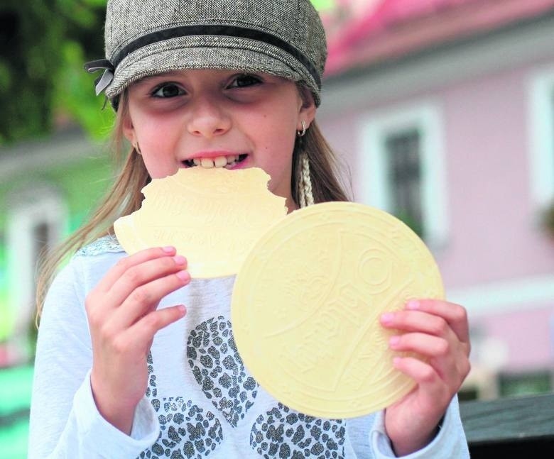 Śląskie oblaty - to tradycyjny produkt znany na Śląsku,...