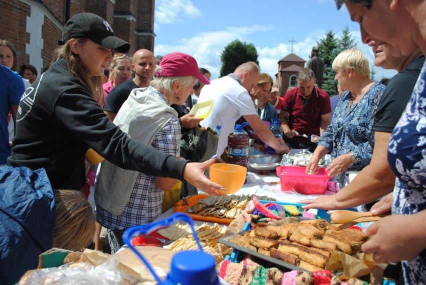 Lubelska pielgrzymka na Jasną Górę. Drugi dzień w drodze. Zobacz zdjęcia