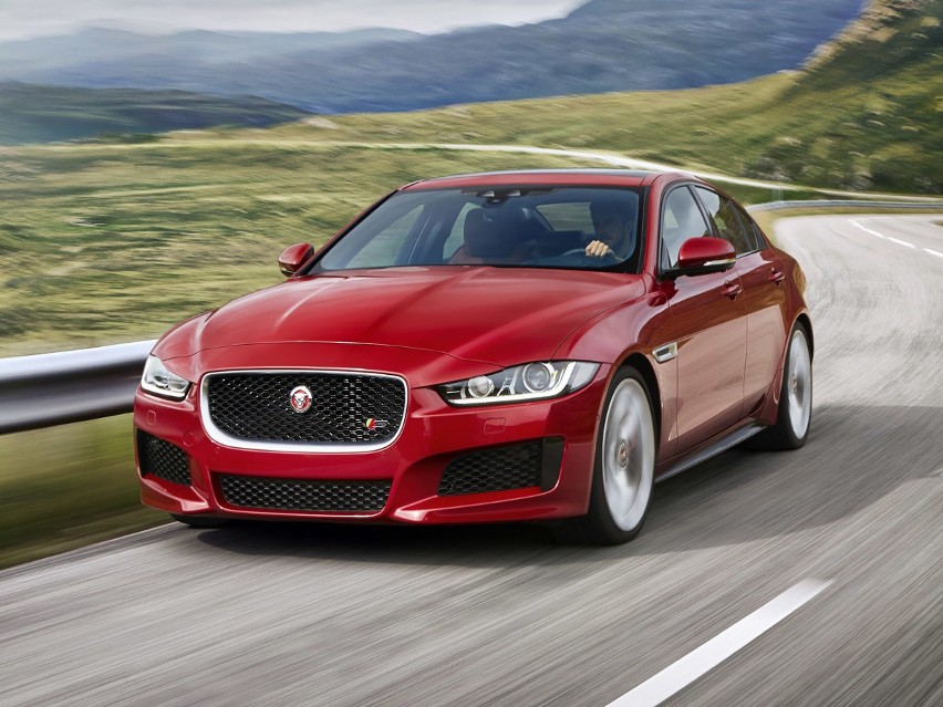 Jaguar XE – samochód produkowany od roku 2015. Stylistycznie...