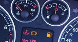 QUIZ Co oznaczają kontrolki w samochodzie? Wiesz to na pewno?