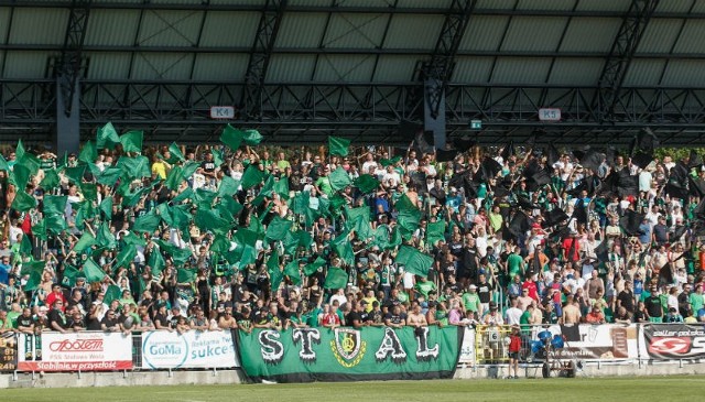 Kibice Stali Stalowa Wola liczą na wygraną z GKS-em Tychy.