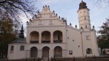 Poddębice: Po roku remontu pałac Grudzińskich odzyskuje blask