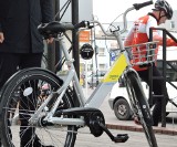 Ostrołęka. Rowery miejskie są wypożyczane coraz chętniej. Pierwsze dni korzystania z systemu rowerów miejskich