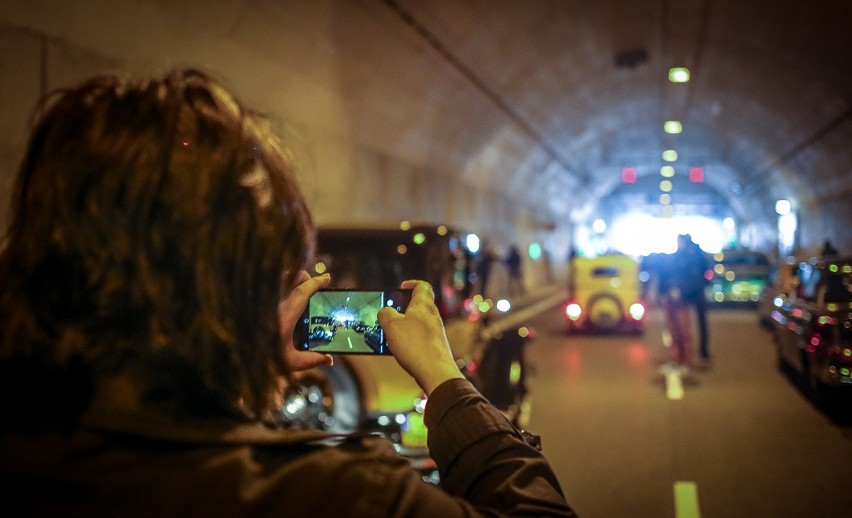 Tunel pod Martwą Wisłą otwarty dla samochodów [WIDEO, ZDJĘCIA]