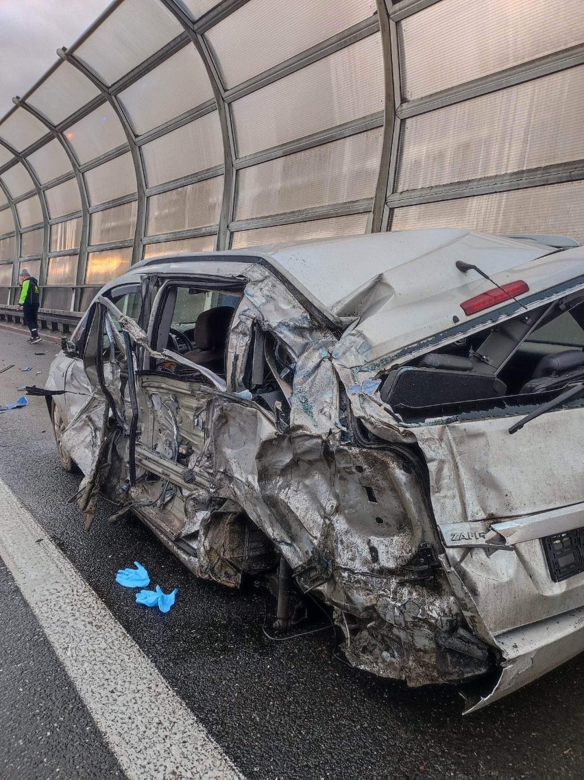 Wypadek na Autostradowej Obwodnicy Wrocławia (A8) 30.01.2023