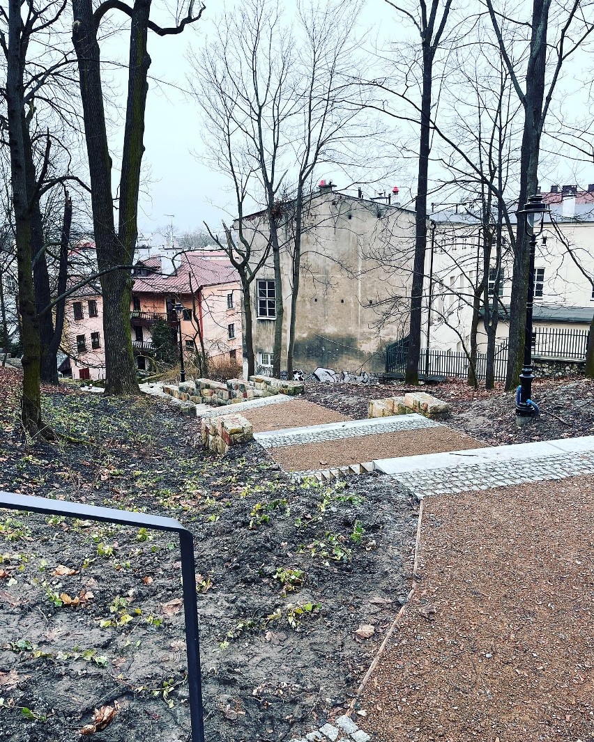 Kraków. Park Bednarskiego nabiera nowych kształtów. Kiedy koniec remontu?