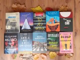 Książki na jesień 2022. Co polecamy na tę porę roku do czytania? Piękne, interesujące i wzruszające pozycje