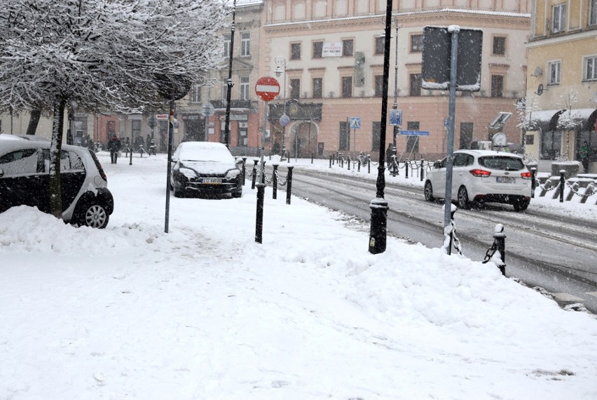 Lublin zasypany śniegiem. Czekamy na Wasze zdjęcia!