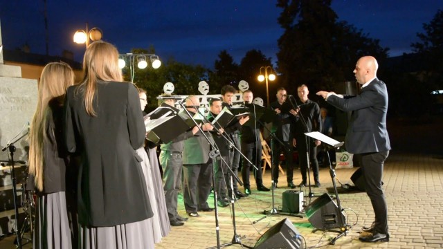 Chór Kameralny Domu Kultury w Zwoleniu zagra koncert z okazji 597. urodzin Zwolenia.